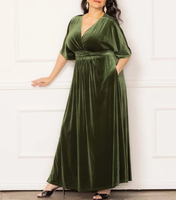 Velvet V-Neck High-Waisted Evening Gown｜Slim Fit Ruched Waist Maxi Dress with Side Slit
